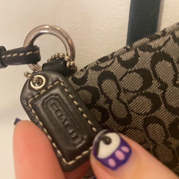 Y2K COACH BLACK AND WHITE MINI BAG WIRSTLET - Picture 4 of 5